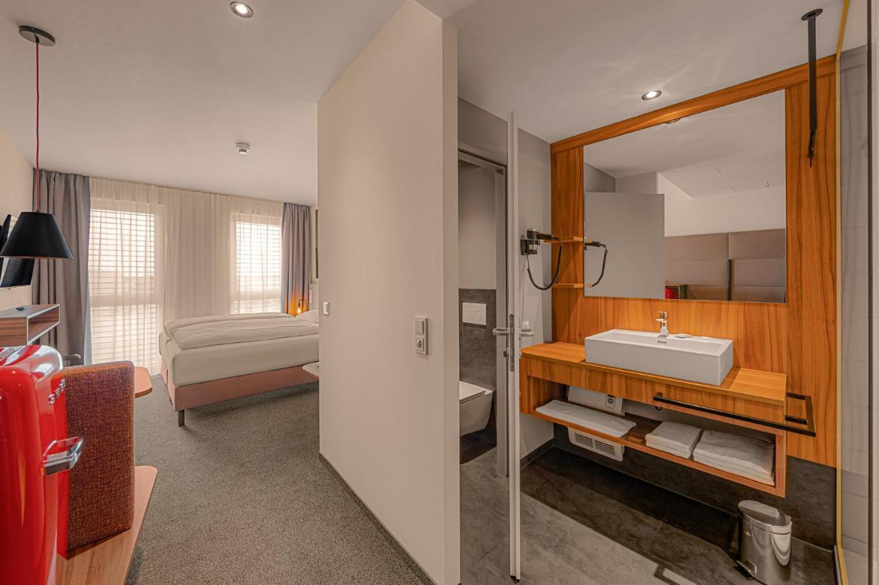 Zuendwerk - Motel Strasshof an der Nordbahn Ngoại thất bức ảnh