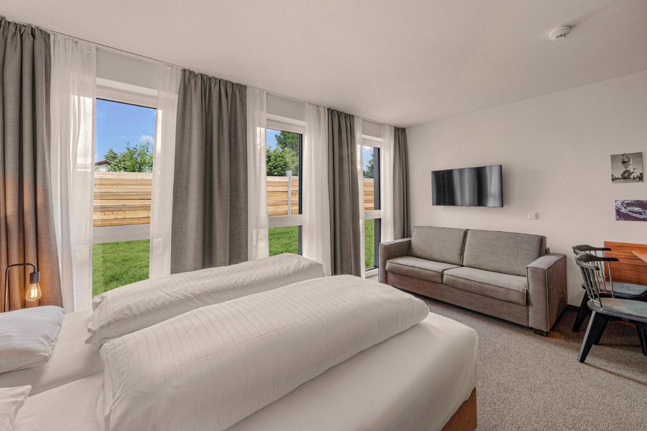 Zuendwerk - Motel Strasshof an der Nordbahn Ngoại thất bức ảnh