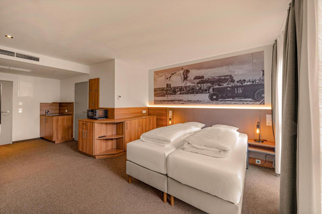 Zuendwerk - Motel Strasshof an der Nordbahn Ngoại thất bức ảnh