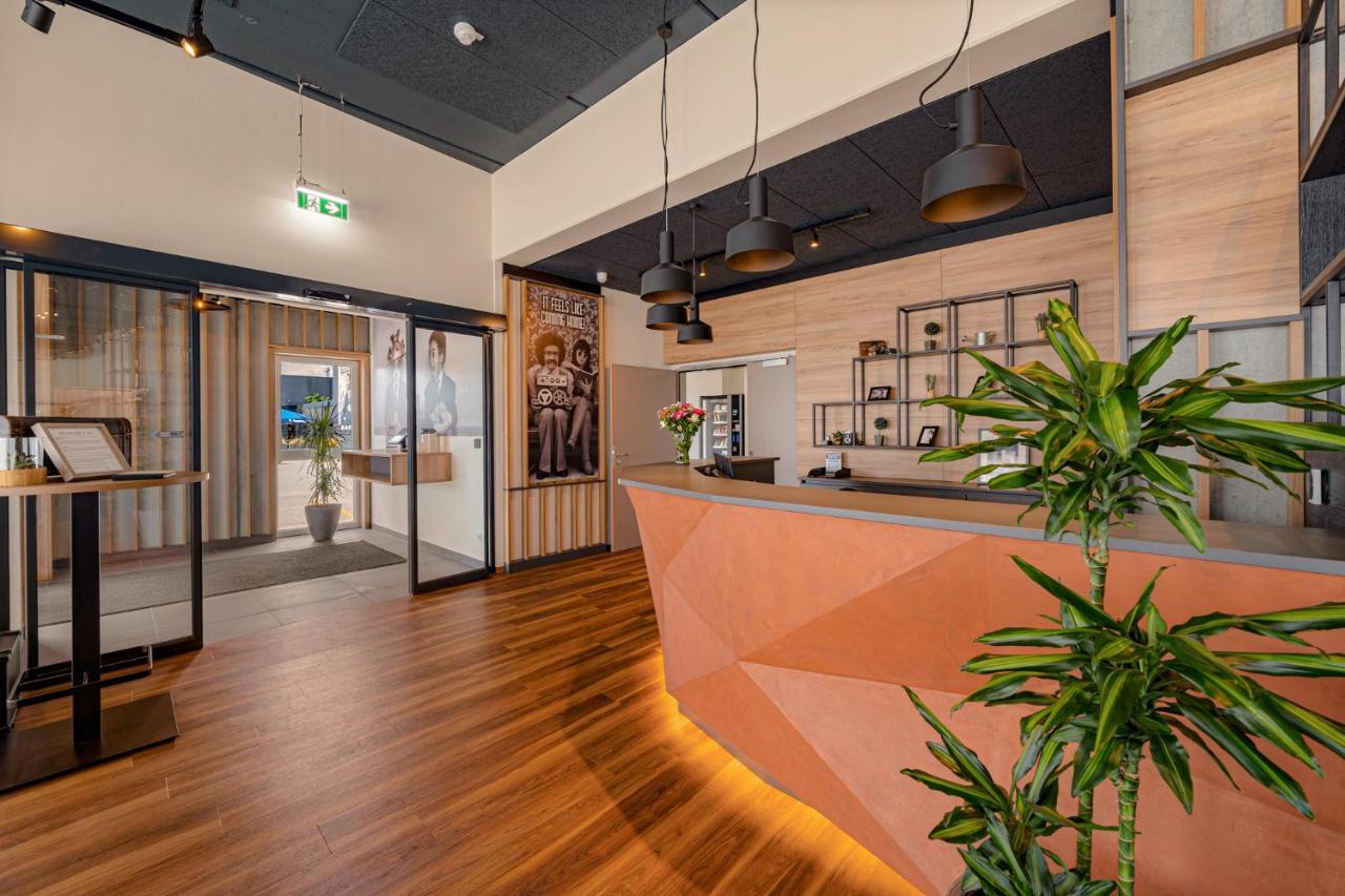 Zuendwerk - Motel Strasshof an der Nordbahn Ngoại thất bức ảnh